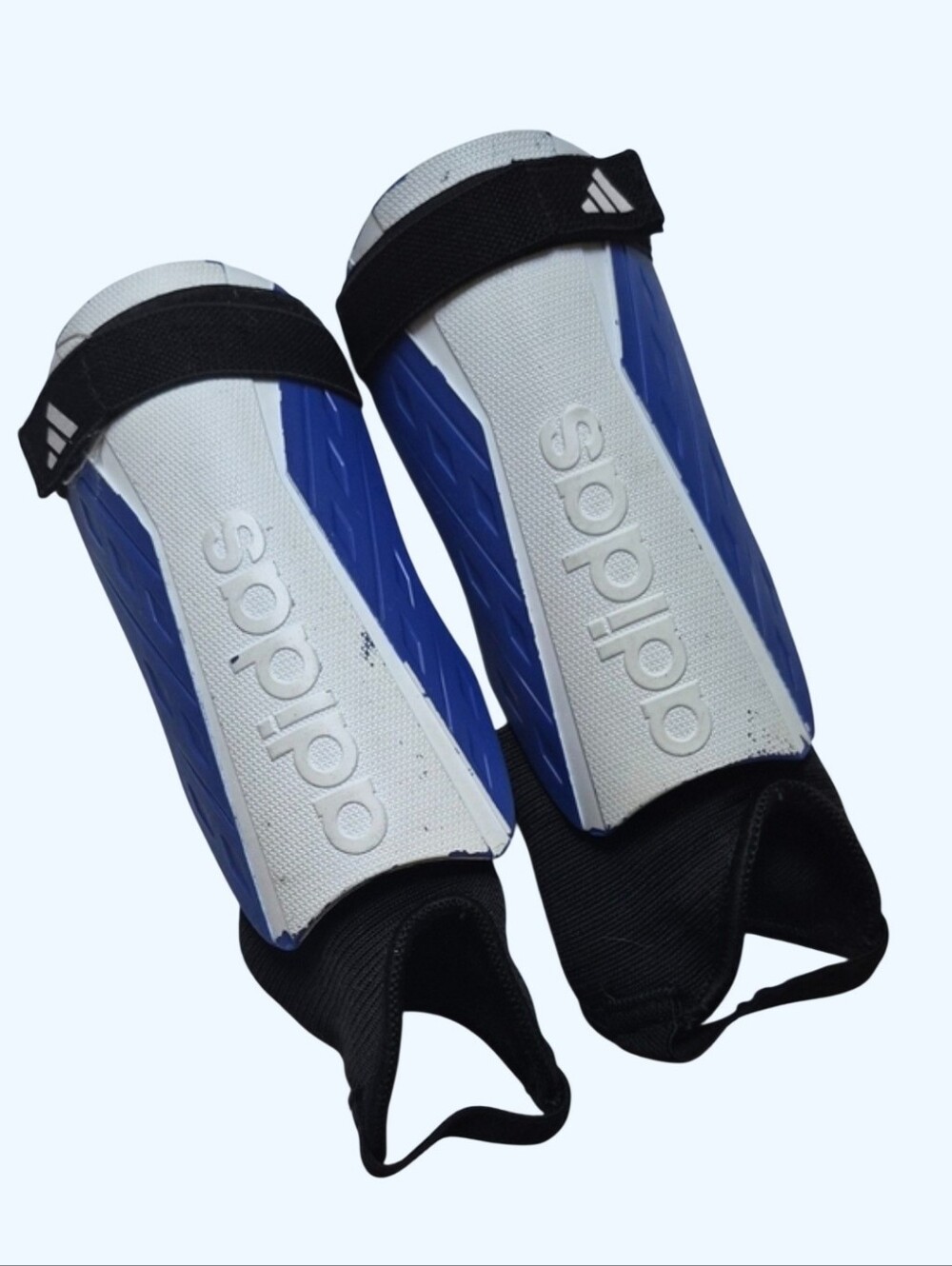 Youth Used Adidas Soccer Shin Guards Royal Blue-Size MD